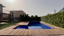 Piscina de Casa o xalet en venda en Matadepera amb Terrassa i Piscina