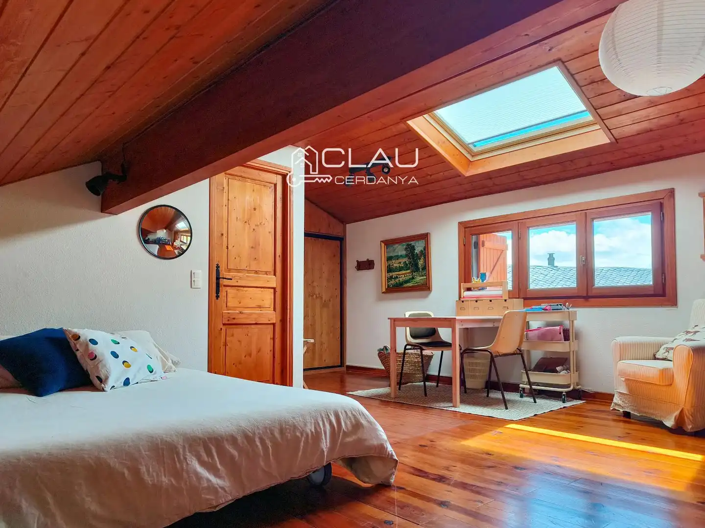 Habitación de Dúplex de alquiler en Latour - de - Carol con Calefacción, Parquet y Terraza