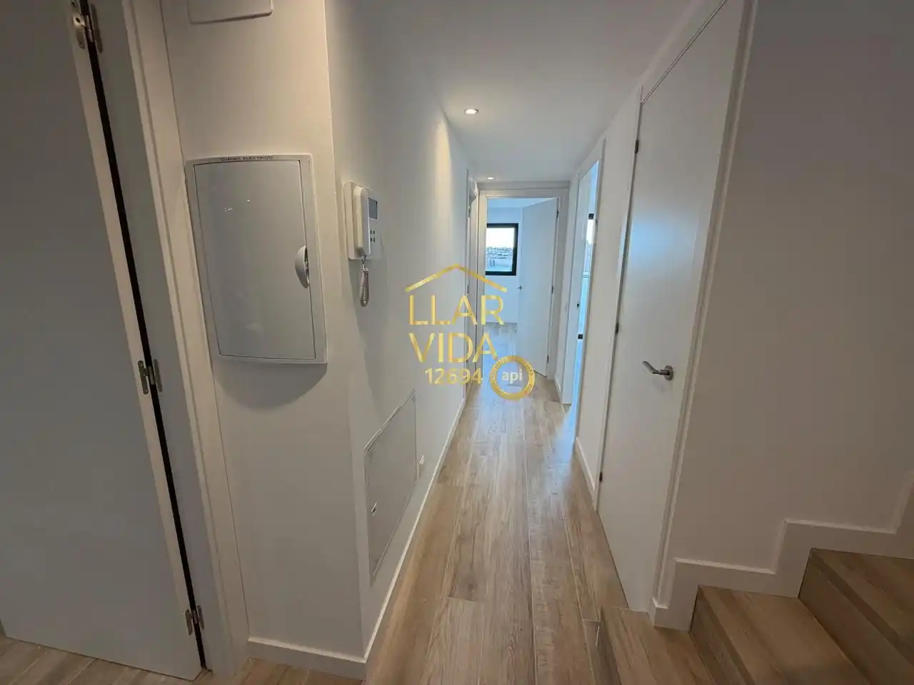 Maisonette zur Miete in Lleida mit Klimaanlage und Terrasse