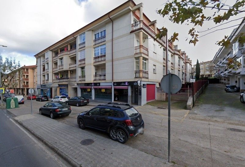 Vista exterior de Pis en venda en Plasencia amb Aire condicionat, Calefacció i Terrassa