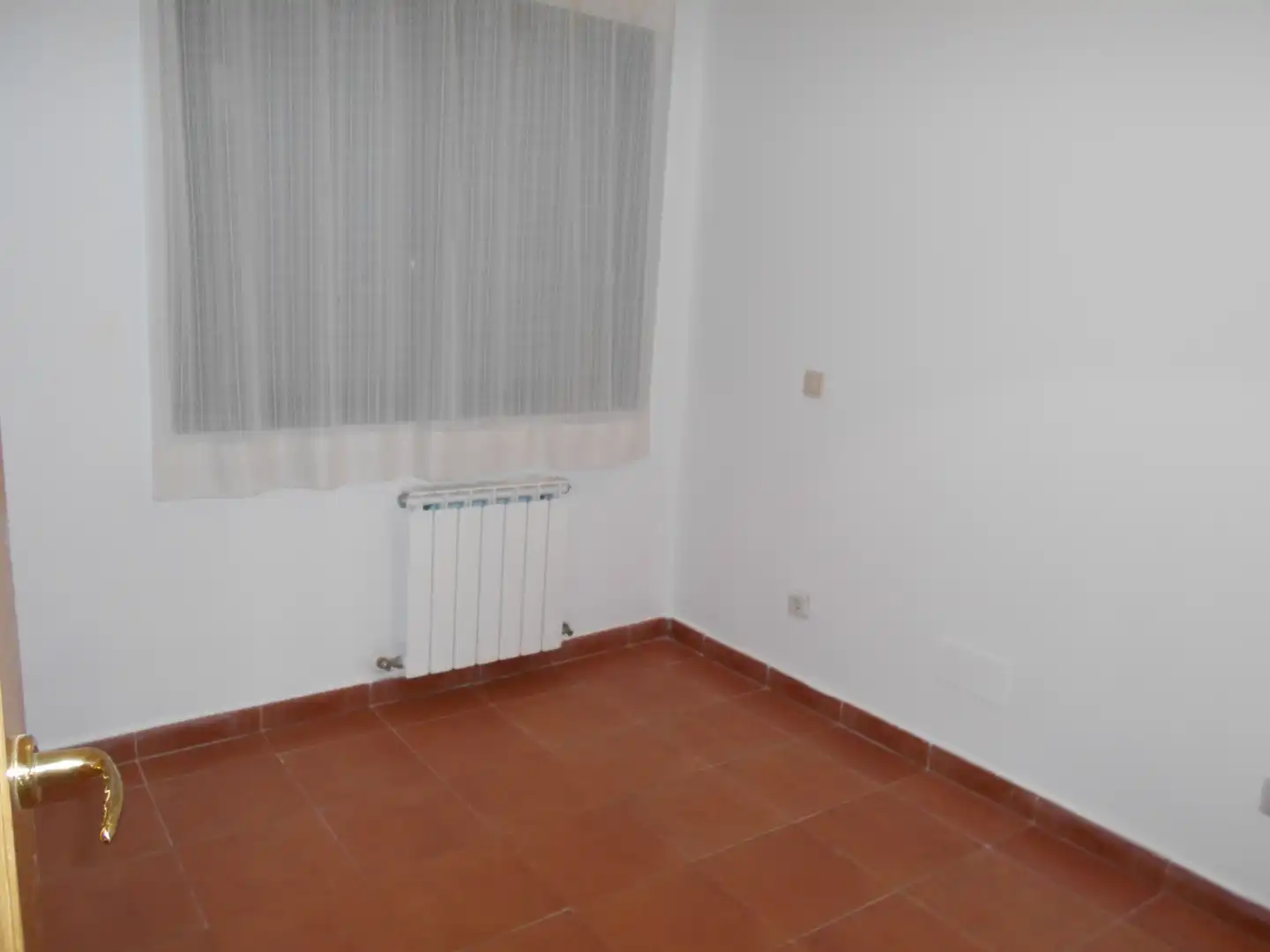 Habitación de Piso en venta en Chiloeches con Calefacción y Amueblado