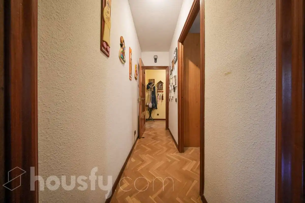 Pis en venda en Madrid amb Calefacció, Terrassa i Moblat