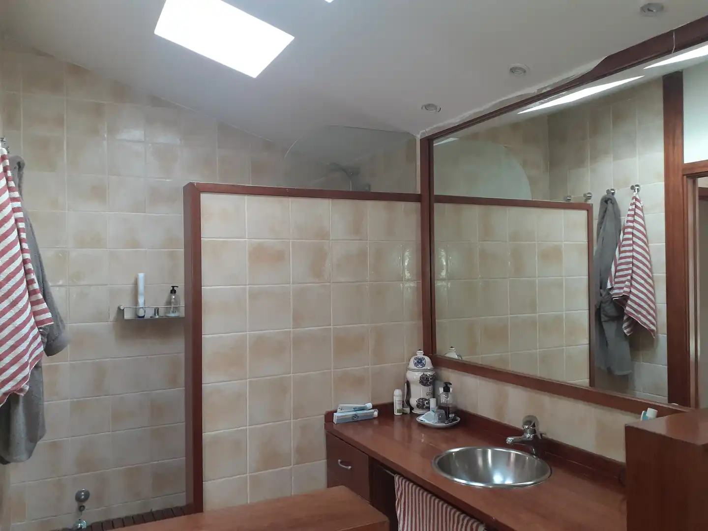Badezimmer von Haus oder Chalet zum Verkauf in Gelida mit Heizung, Privatgarten und Parkett