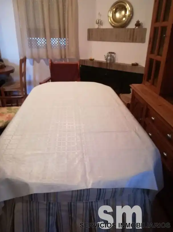 Dormitori de Casa o xalet en venda en Ubrique