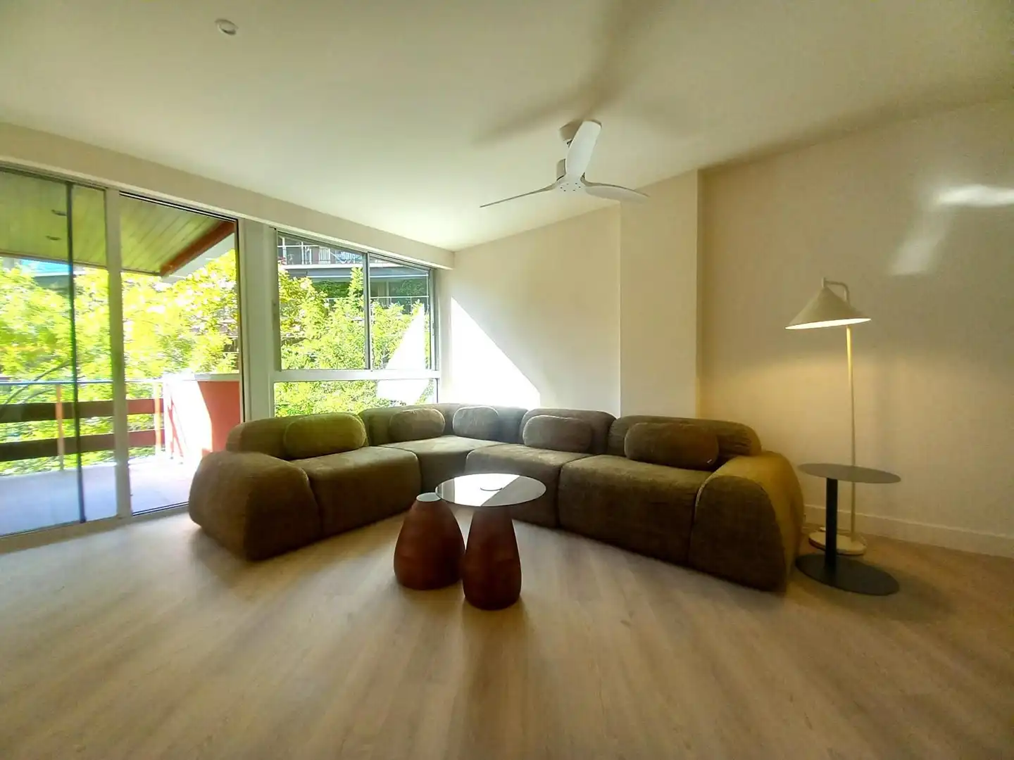 Wohnzimmer von Wohnung zur Miete in Barcelona mit Klimaanlage, Heizung und Terrasse