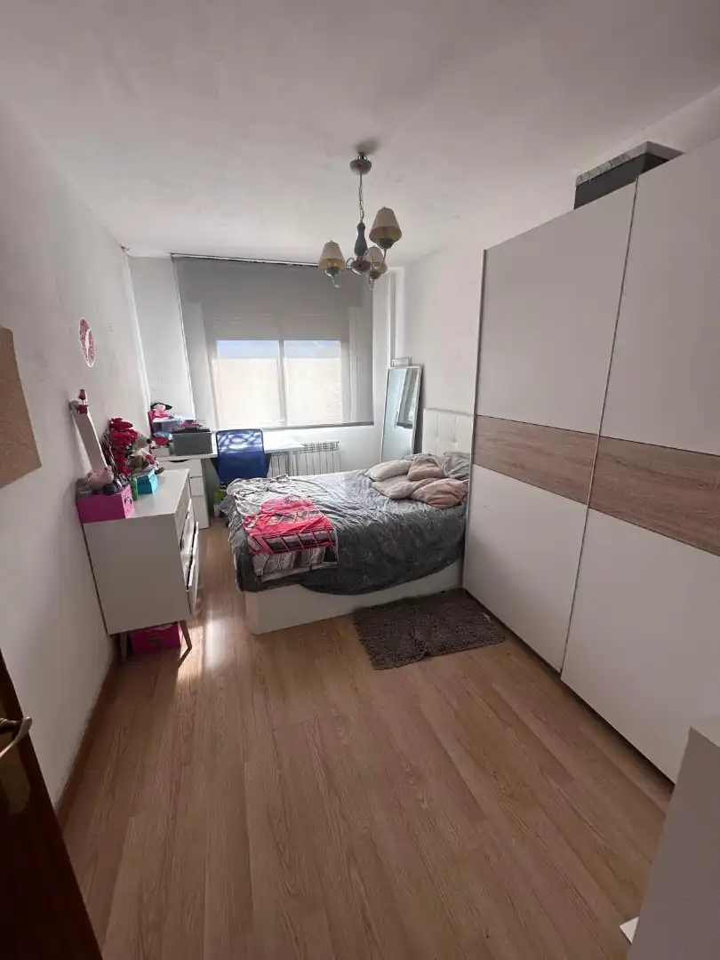 Dormitori de Casa adosada en venda en Viguera amb Calefacció i Traster