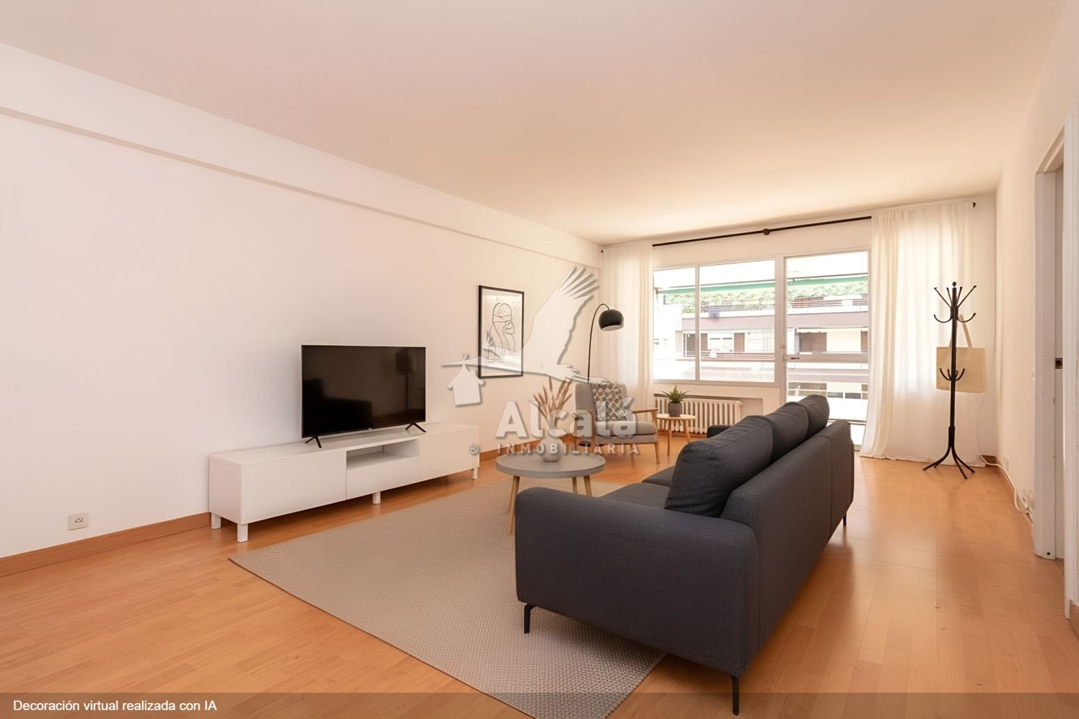 Piso en venta en Caballería Española