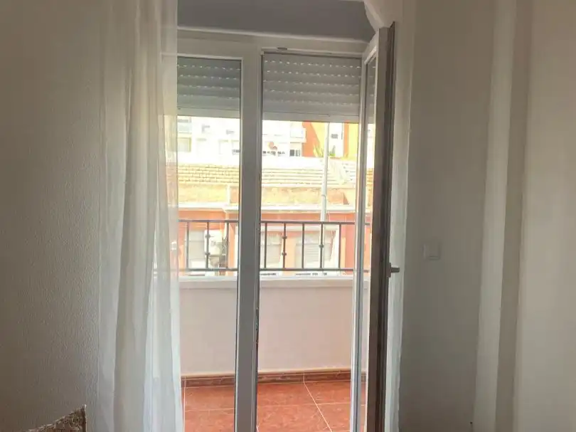 Dormitori de Pis en venda en Los Montesinos amb Balcó