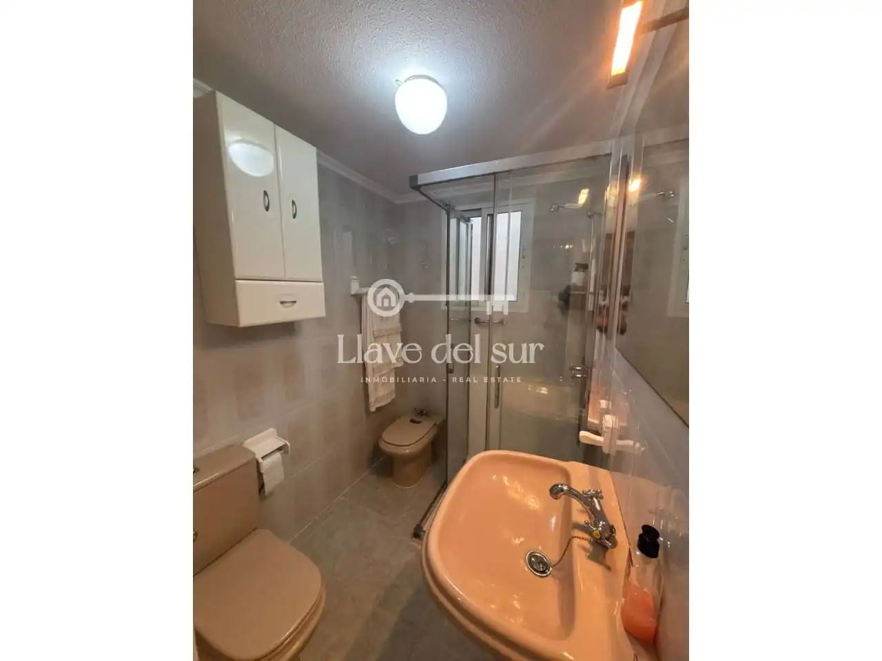 Badezimmer von Maisonette zum Verkauf in Águilas mit Abstellraum, Möbliert und Balkon
