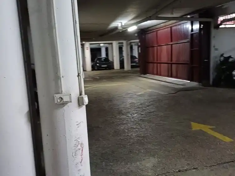 Parking de Garaje de alquiler en Zaragoza