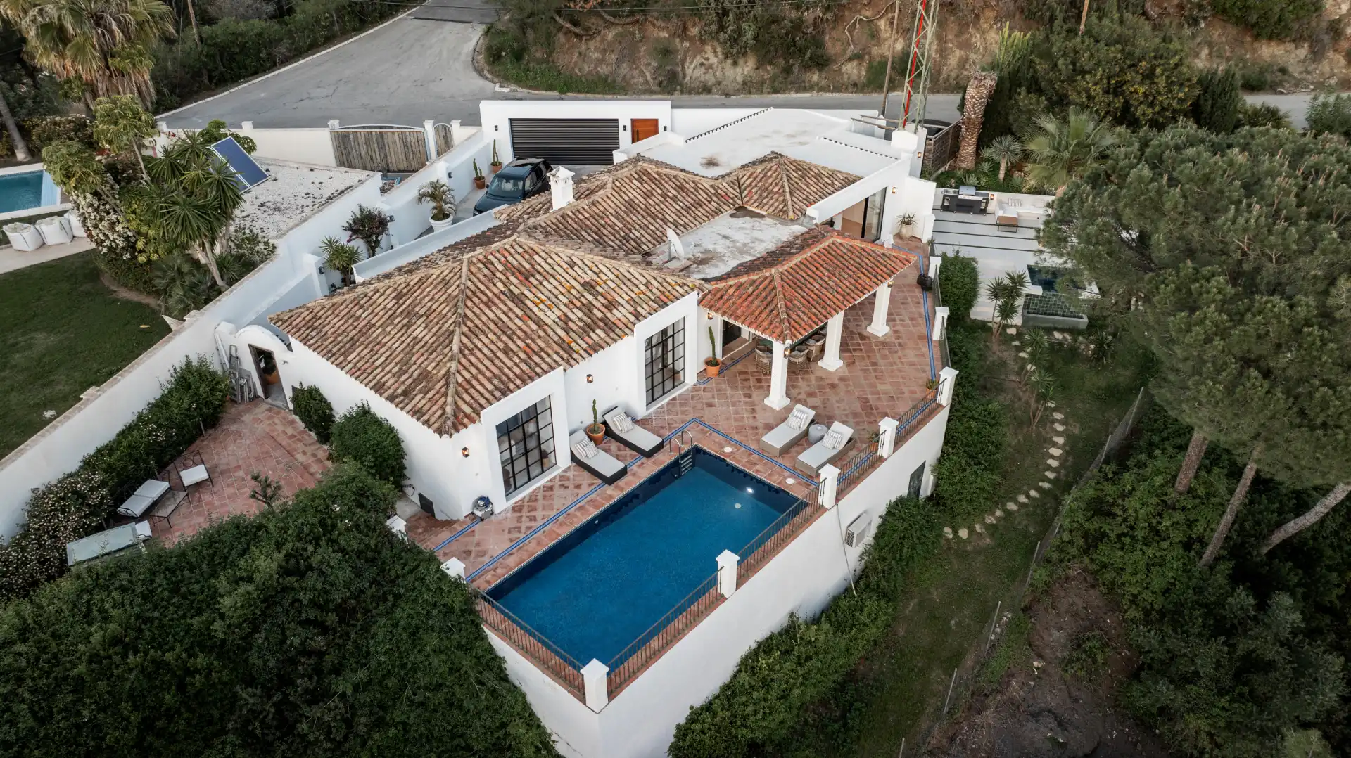 Chalet con piscina en venta en Benahavís pueblo, imagen 3