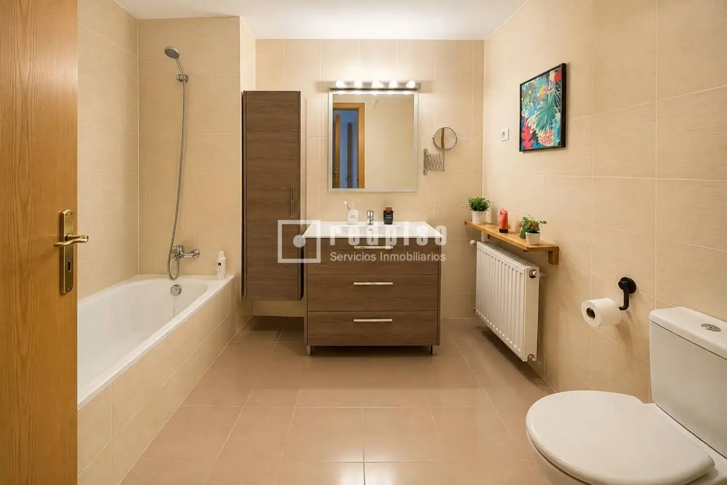 Bathroom of Flat for sale in Paracuellos de Jarama  with Air Conditioner, Heating and Private garden