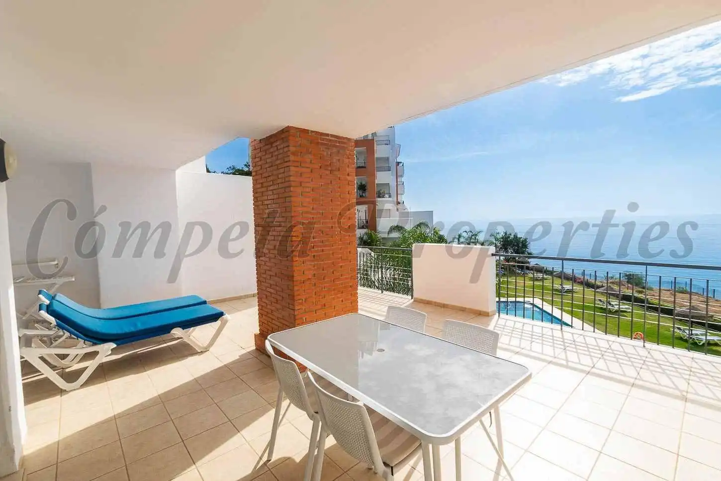 Appartement compact avec piscine à vendre à El Peñoncillo