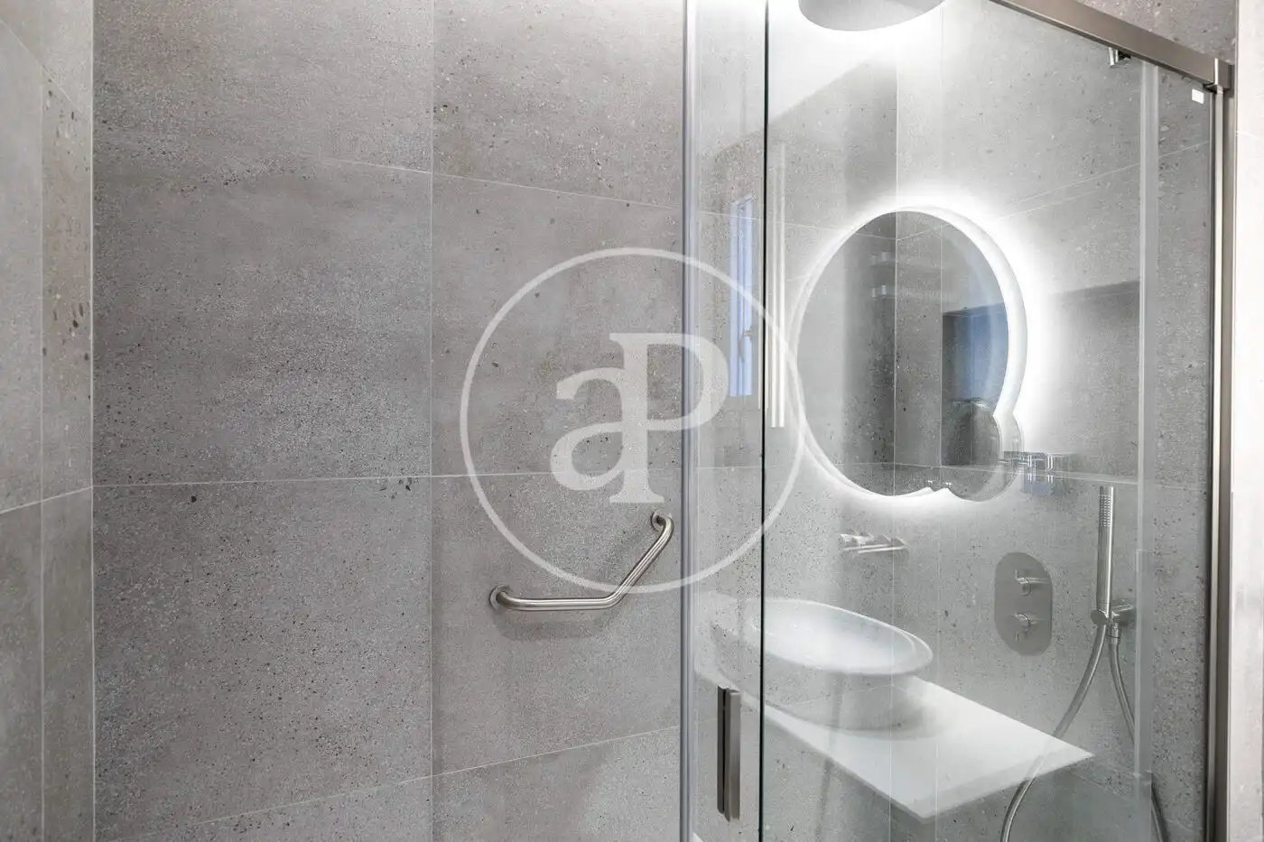 Appartamento con terrazza in affitto a Pg. de Gràcia, imagen 40