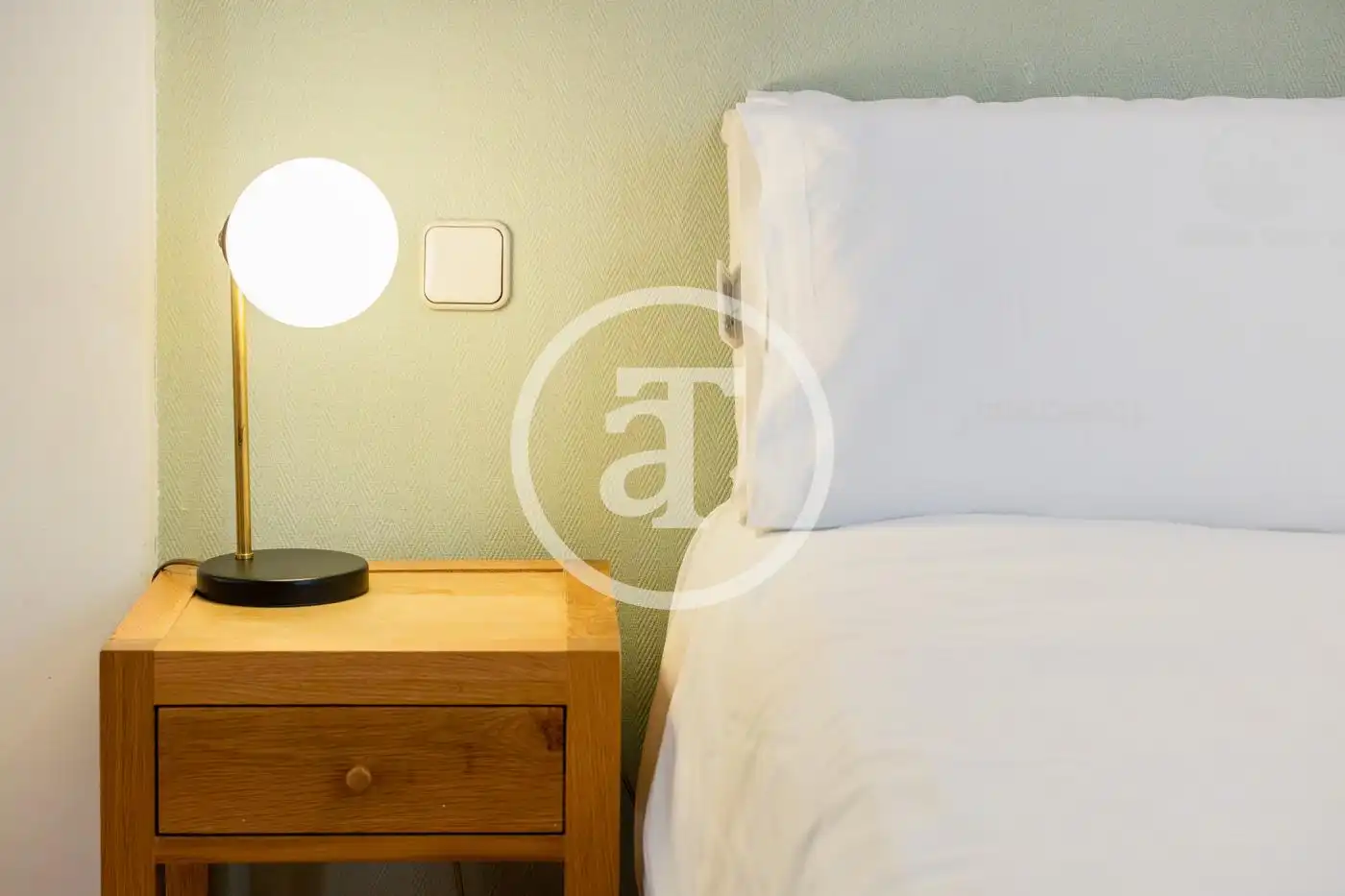 Habitación de Piso de alquiler en Madrid con Aire acondicionado, Calefacción y Amueblado