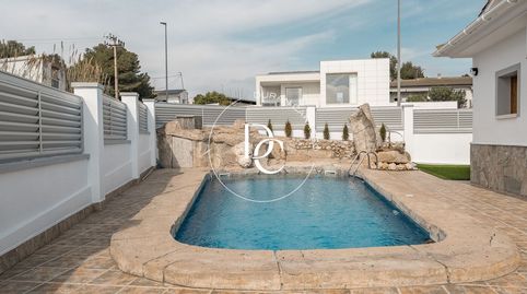 Foto 2 de Casa o chalet de alquiler en Carrer Flandes, Mas Trader - Corral d'En Tort - Corral d'En Cona, Cubelles