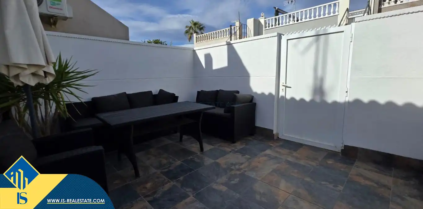 Terrassa de Casa adosada en venda en Torrevieja amb Aire condicionat, Calefacció i Terrassa
