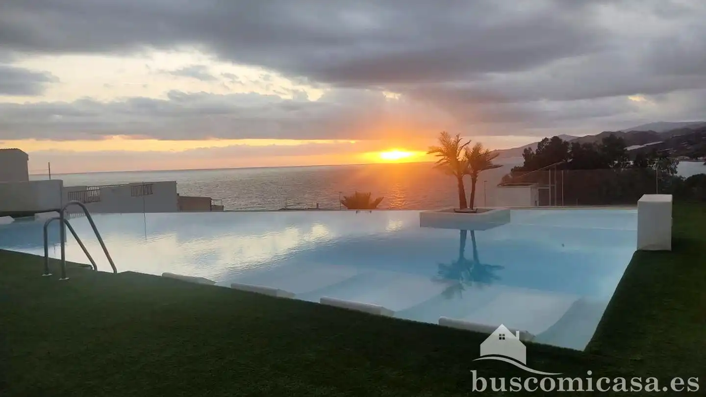 Piscina de Apartamento en venta en Sorvilán con Aire acondicionado, Jardín privado y Terraza