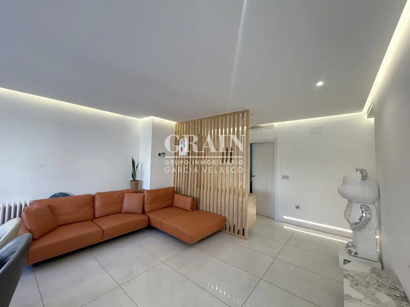 Living room of Flat for sale in Albacete  with Air Conditioner, Heating and Balcony