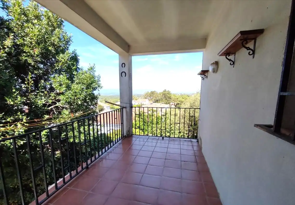 Casa amb jardí en venda a Llansa, 37
