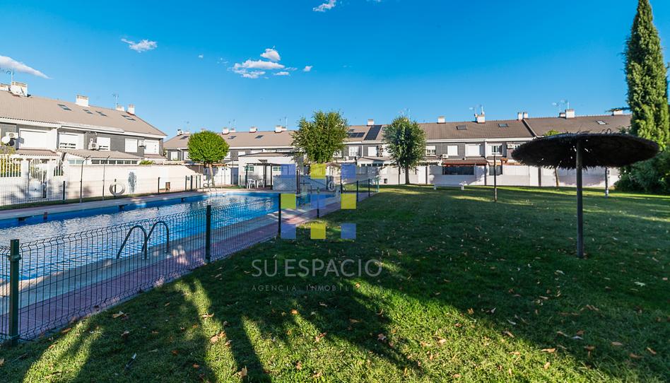 Foto 1 de Casa adosada en venta en Fuentebella -San Felix - El Leguario, Madrid