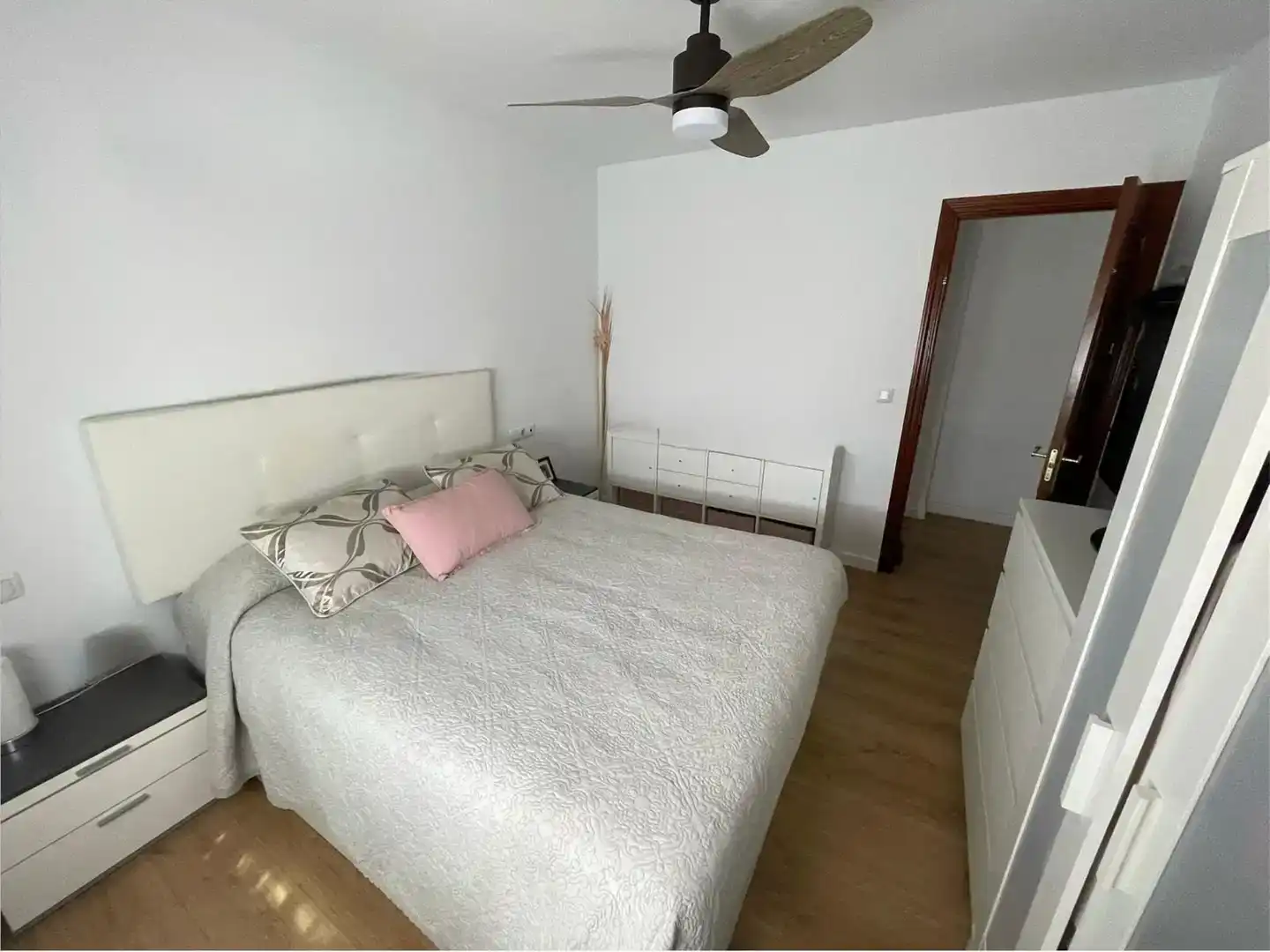 Dormitori de Planta baixa en venda en Archidona amb Parquet i Moblat