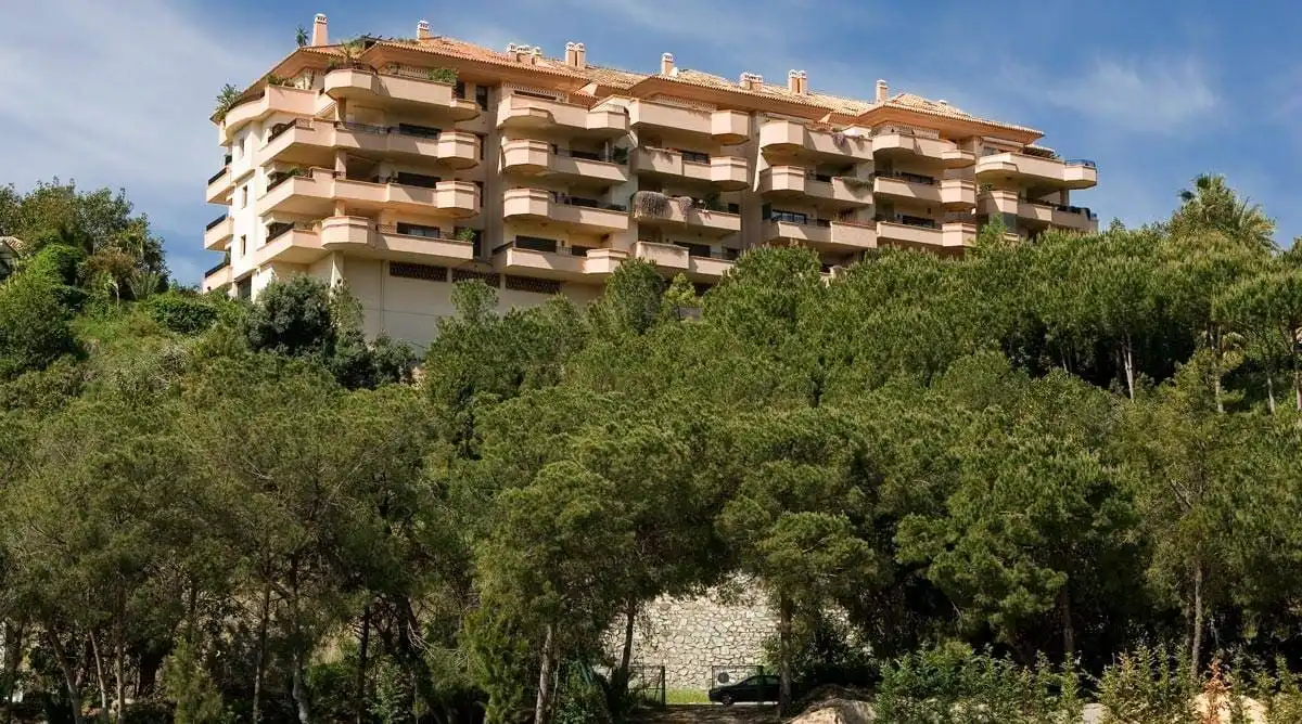 Vista exterior de Apartament de lloguer en Marbella amb Calefacció, Jardí privat i Terrassa