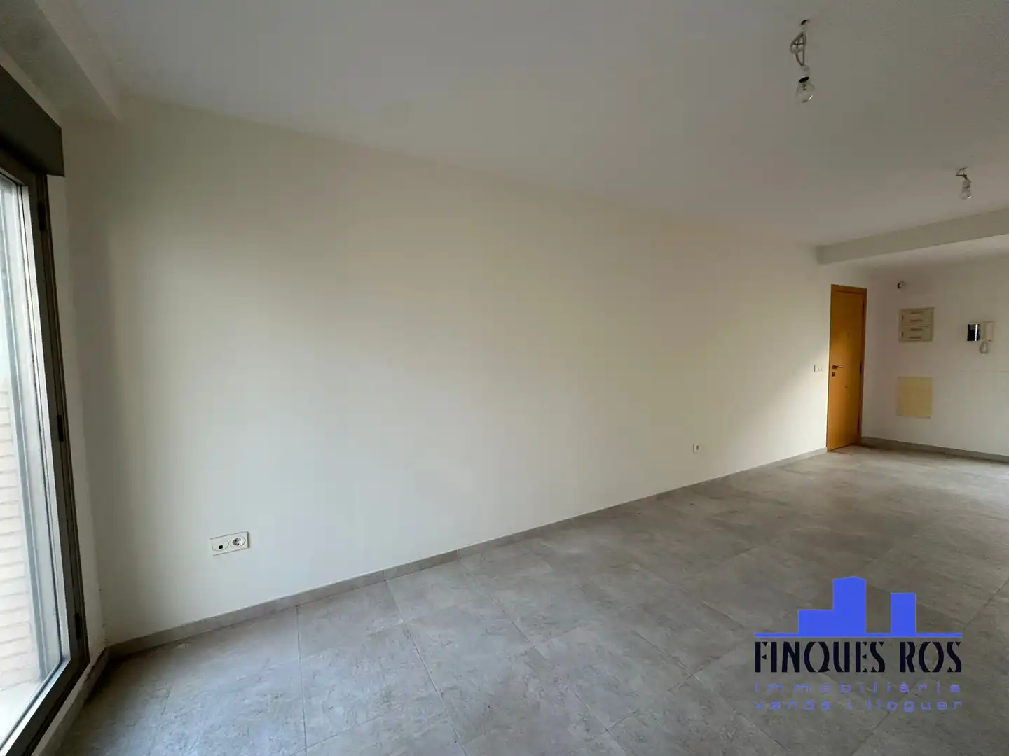 Balcony of Flat for sale in Vinaròs  with Air Conditioner, Heating and Oven