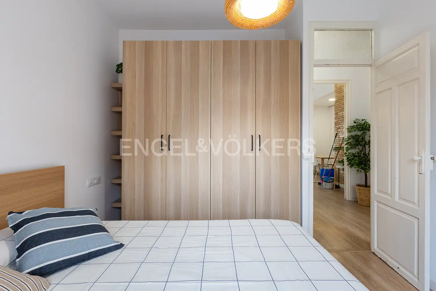 Bedroom of Flat for rent in Valencia  with Air Conditioner, Heating and Parquet flooring