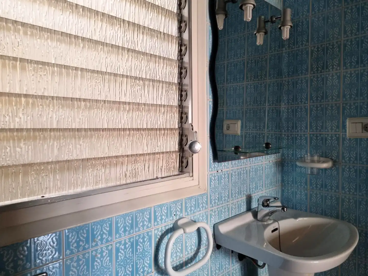 Badezimmer von Wohnung zum Verkauf in L'Ametlla de Mar  mit Terrasse, Möbliert und Balkon