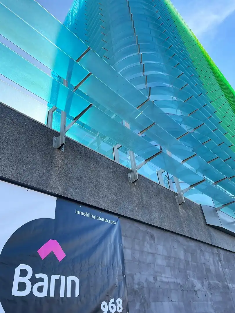 Vista exterior de Oficina de alquiler en Murcia con Aire acondicionado