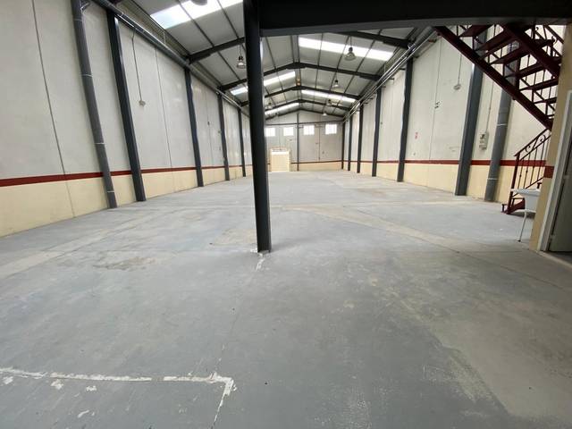 Nave industrial en Alquiler en Calle RIGA-C.BEAZA en Torreciega