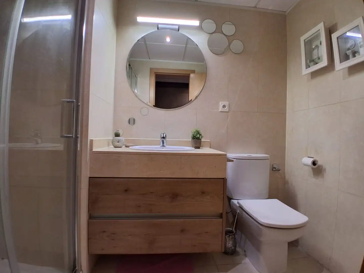 Bathroom of Flat for sale in Almería