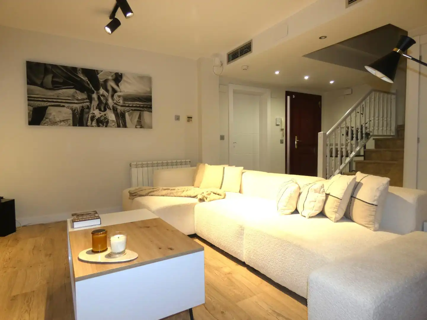 Living room of Detached homes for sale in Utebo  with Air Conditioner, Heating and Private garden