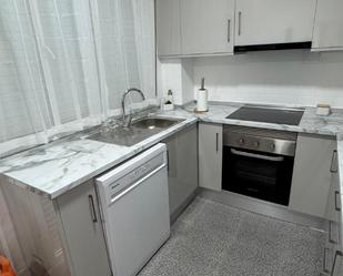 Cuina de Pis de lloguer en  Murcia Capital amb Aire condicionat, Calefacció i Traster
