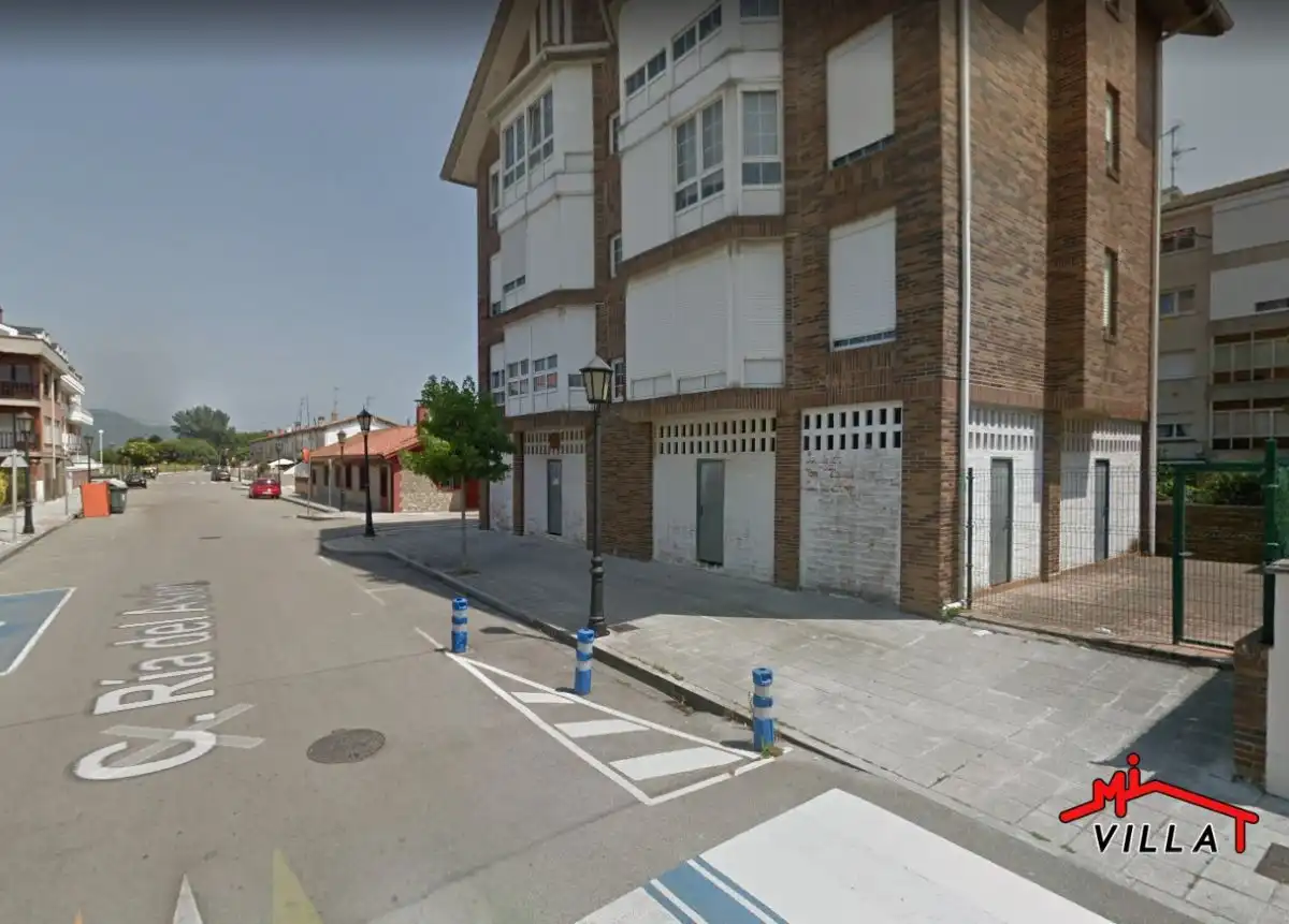 Local comercial en venda a Colindres, imagen 6