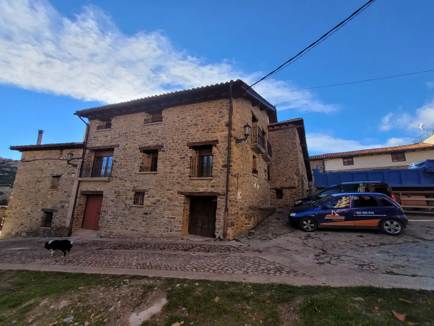 Vista exterior de Finca rústica en venta en Hornillos de Cameros