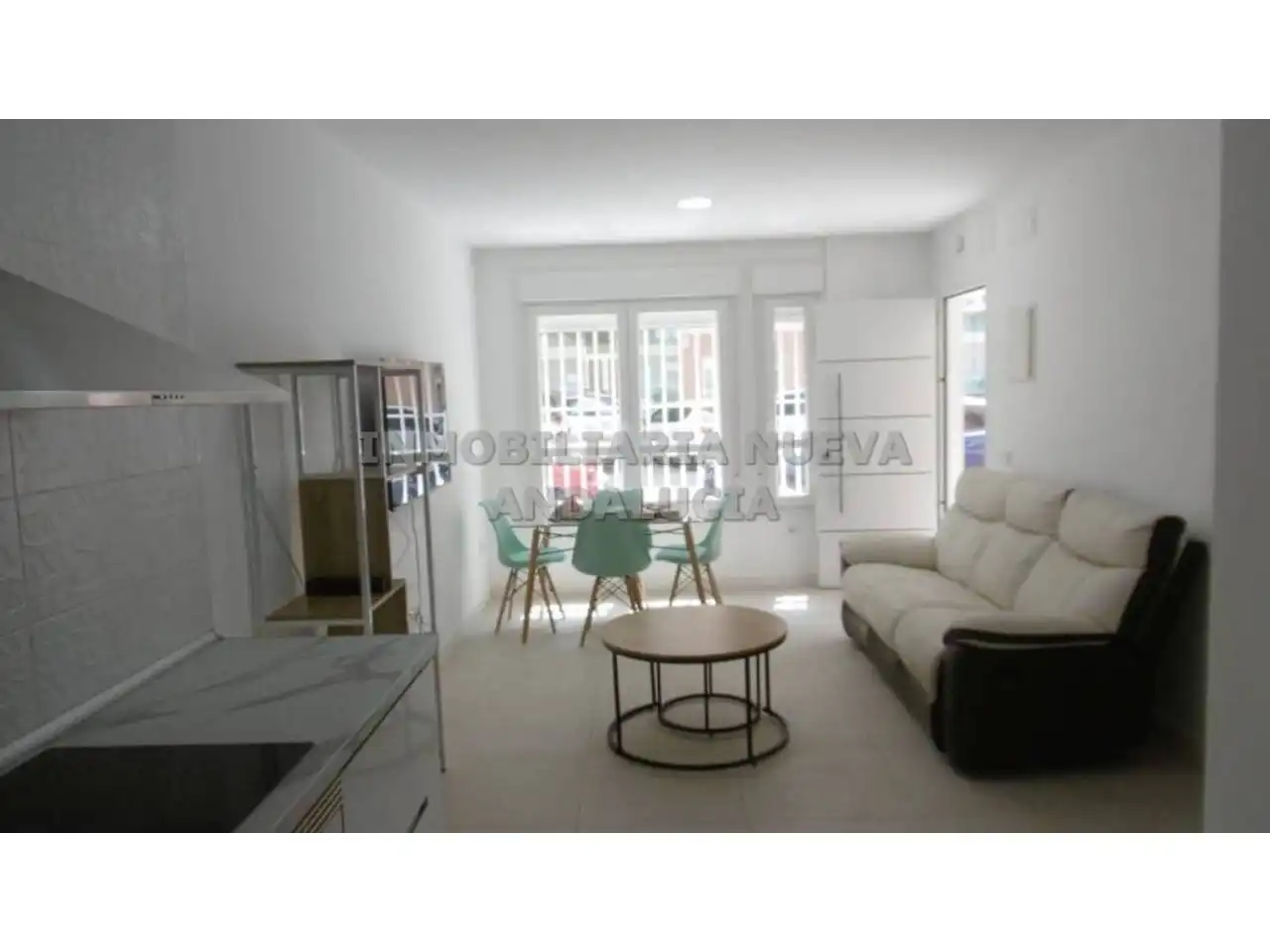 Fotografía del inmueble reportado: 1.000 €/mes — Almería, Almería
