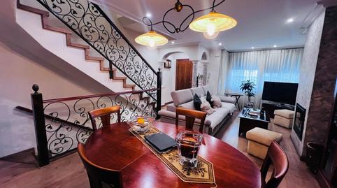 Photo 4 of Single-family semi-detached for sale in Ciutat Jardí - Torreta Verdí, Alicante