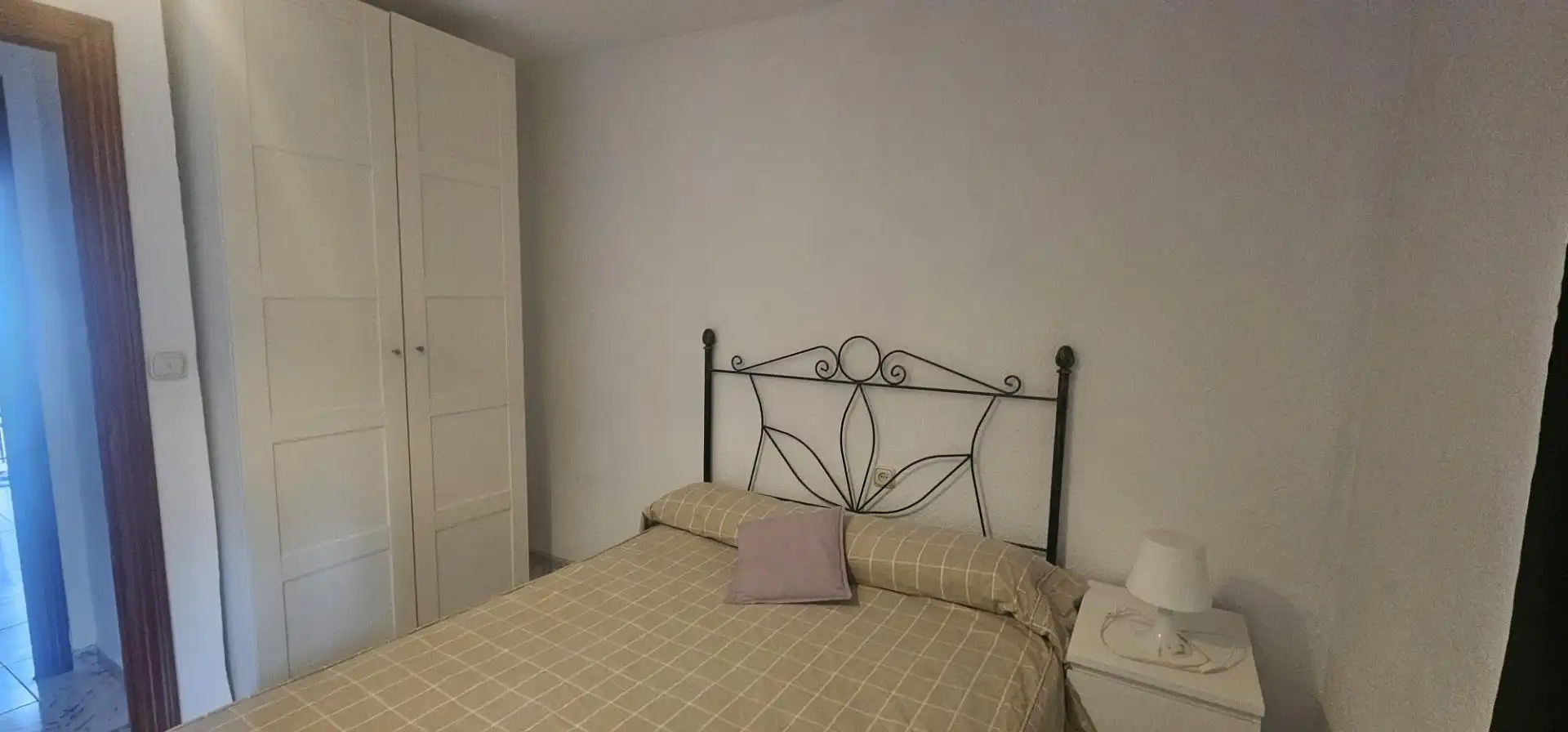 Bedroom of Houses for rent in Granada  with Heating, Terrace and Furnished