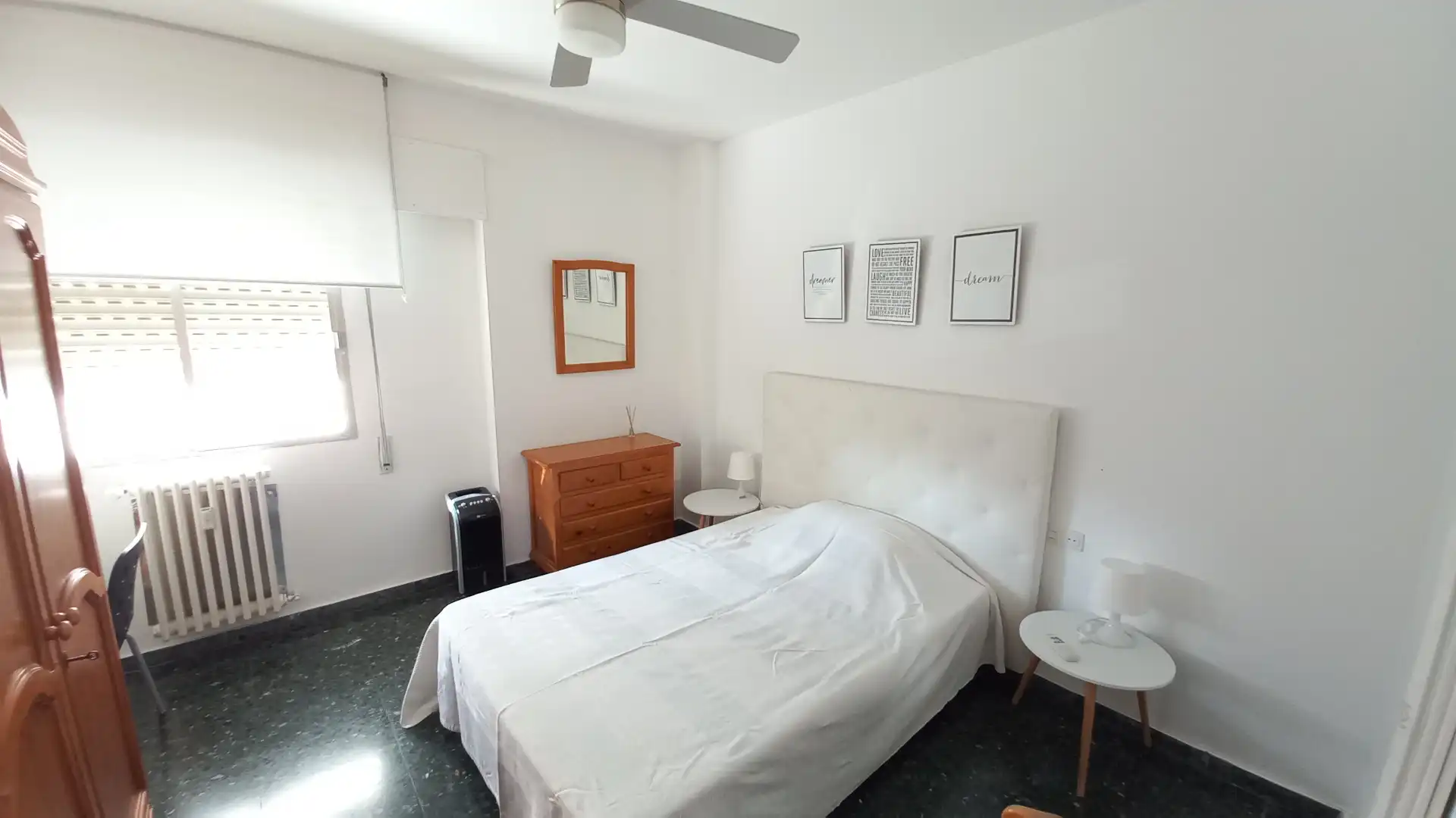Habitación de Piso de alquiler en Albacete con Calefacción, Amueblado y Balcón