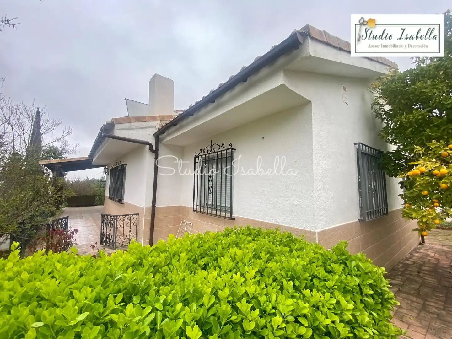 Vista exterior de Casa o xalet en venda en Nambroca amb Aire condicionat, Calefacció i Jardí privat