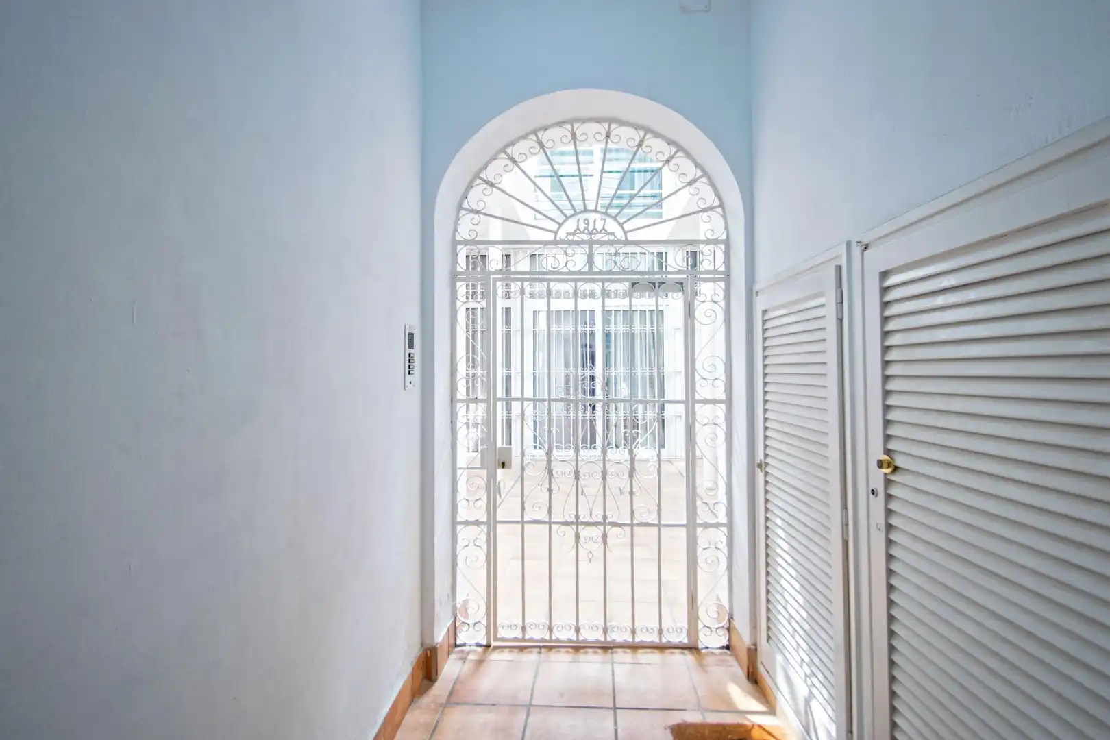 Flat for sale in Sevilla, Sevilla