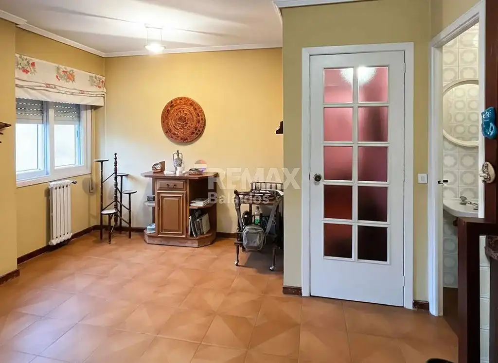 Piso en venta en Vigo  con Calefacción, Parquet y Terraza