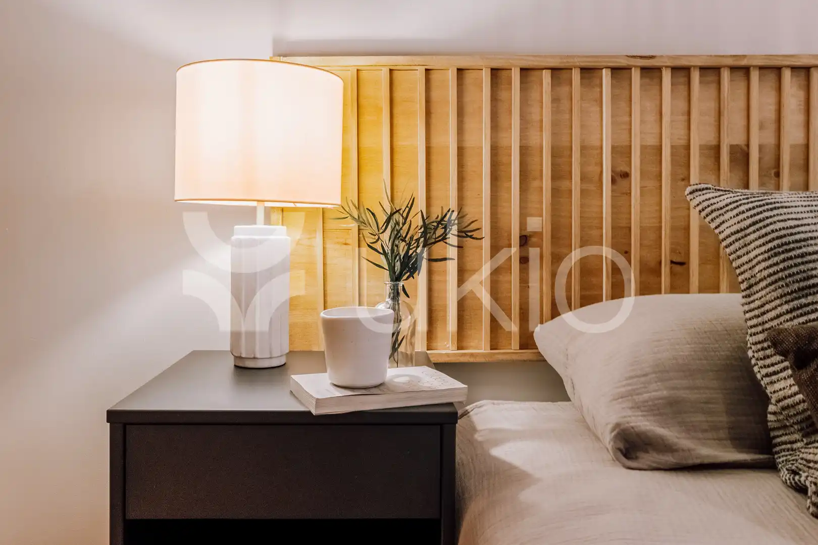 Schlafzimmer von Wohnungen zur Miete in Madrid mit Klimaanlage, Heizung und Möbliert