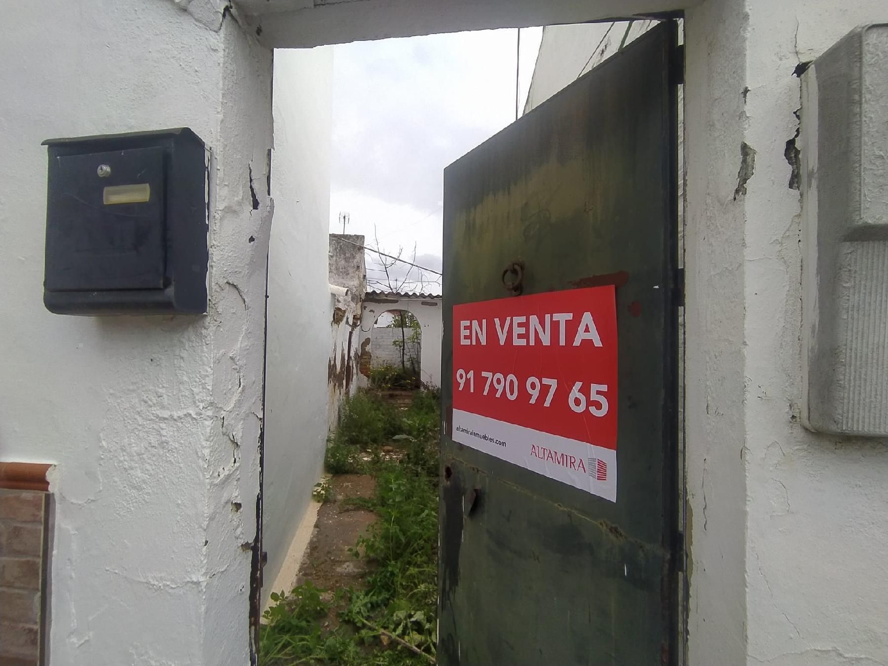 Vista exterior de Casa o chalet en venta en Villanueva del Ariscal