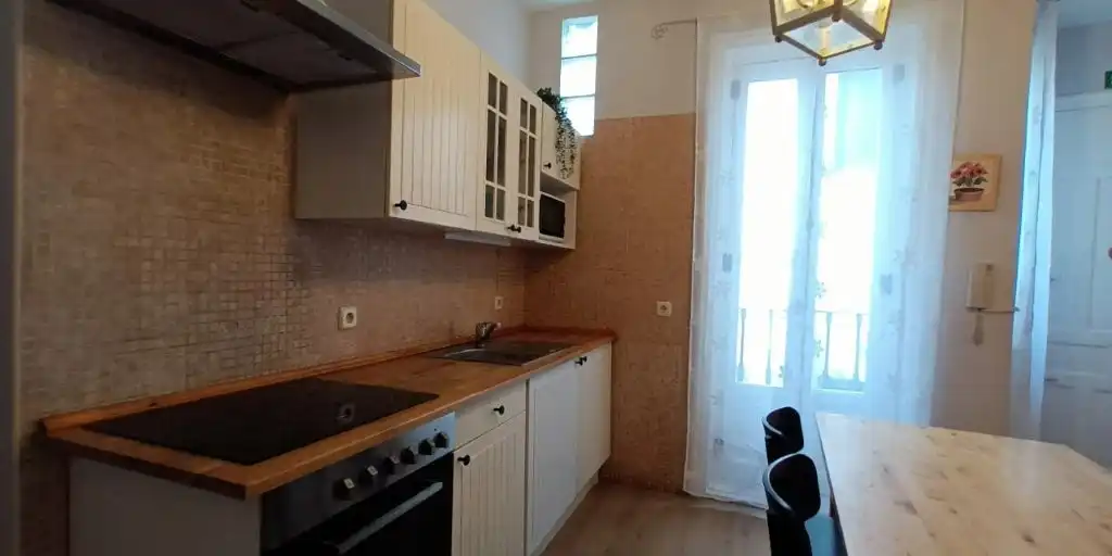 Cocina de Piso en venta en Madrid con Calefacción, Amueblado y Horno