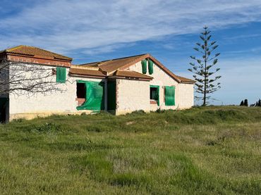 Casa rústica en venda a El Raso