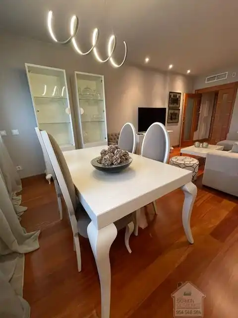 Wohnung zur Miete in La Calzada - La Florida