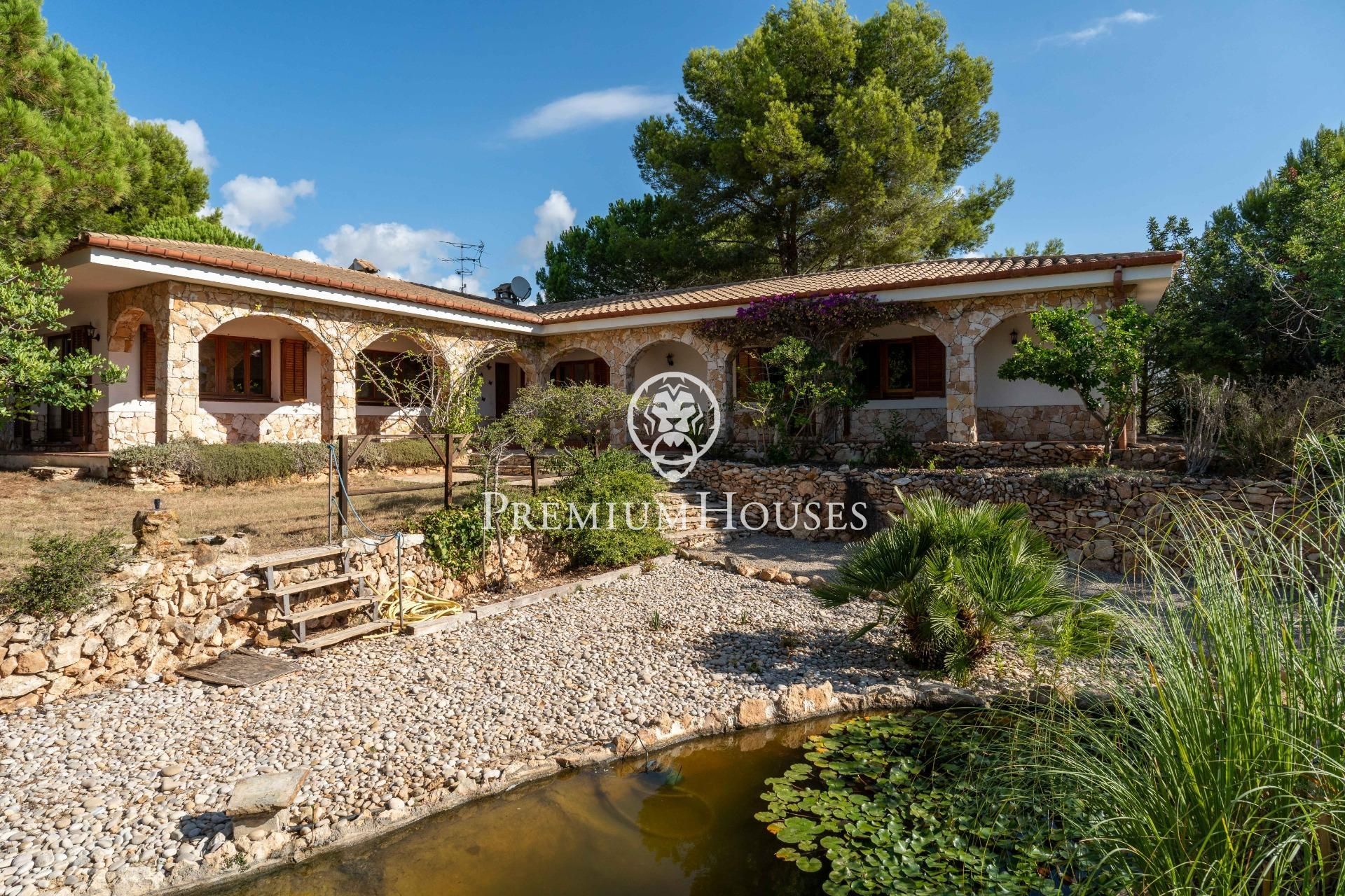 Jardí de Finca rústica en venda en Altafulla amb Aire condicionat, Calefacció i Jardí privat